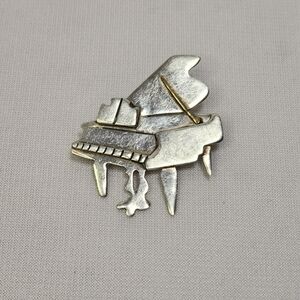Anne Harvey Mexico 935 Sterling Silver Grand Piano Pin/Brooch